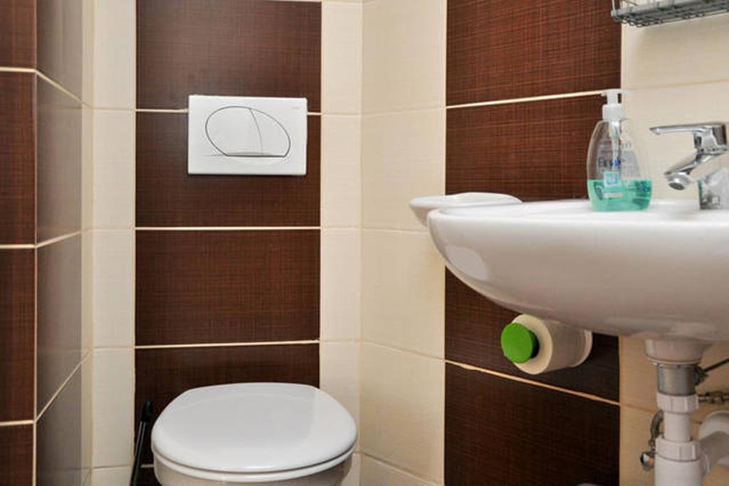 Yolo Hostel Budapeste Quarto foto
